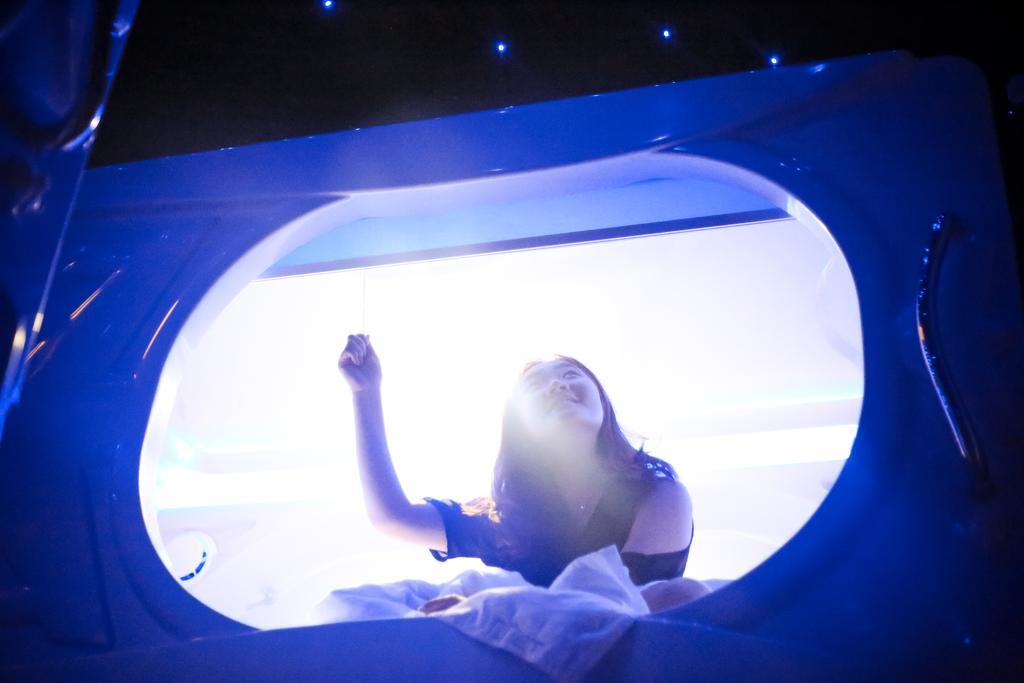 Met A Space Pod @ Boat Quay Singapur Dış mekan fotoğraf