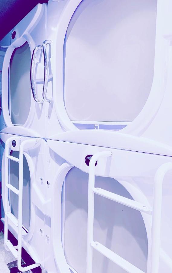 Met A Space Pod @ Boat Quay Singapur Dış mekan fotoğraf
